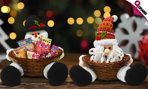 Christmas-Themed Gift Baskets!